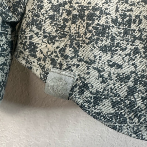 SOLD Lululemon Particle Camo Commission Performance Shirt Button Up Size XL SOLD - Picture 5 of 5